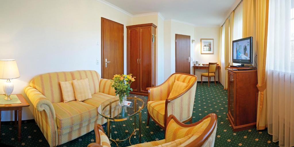 Hotel Sacher-Stoiber Bad Füssing Rum bild